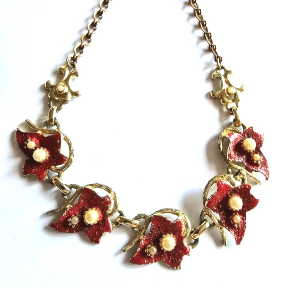Vintage necklace red ivy leaves Gold tone white faux pearls choker fall leaf